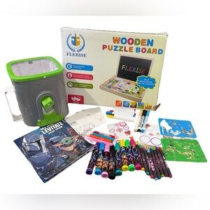Flerise Wooden Puzzle Board, Crayola Pic & Nightlight Projector, Mandalorian Set